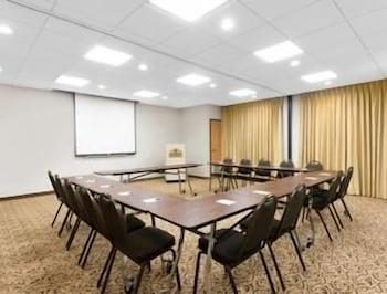 Hotel Wingate By Wyndham Mechanicsburg